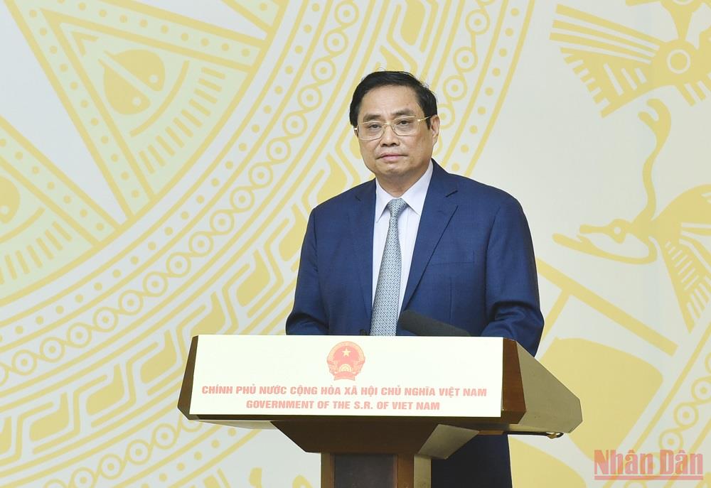 Trao quyết định khen thưởng, nghỉ hưu cho một số thành viên Chính phủ nhiệm kỳ 2016-2021