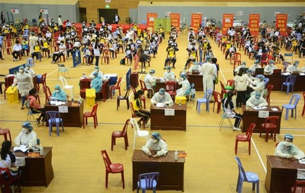 Tăng cường giám sát để phát hiện sớm ca mắc COVID-19 trong cộng đồng
