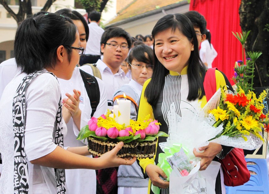 Ngày Nhà giáo Việt Nam: Ngày hội tri ân sự nghiệp trồng người