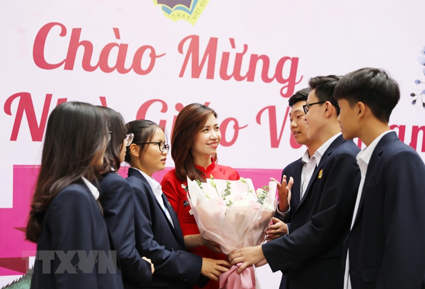 Ngày Nhà giáo Việt Nam: Ngày hội tri ân sự nghiệp trồng người