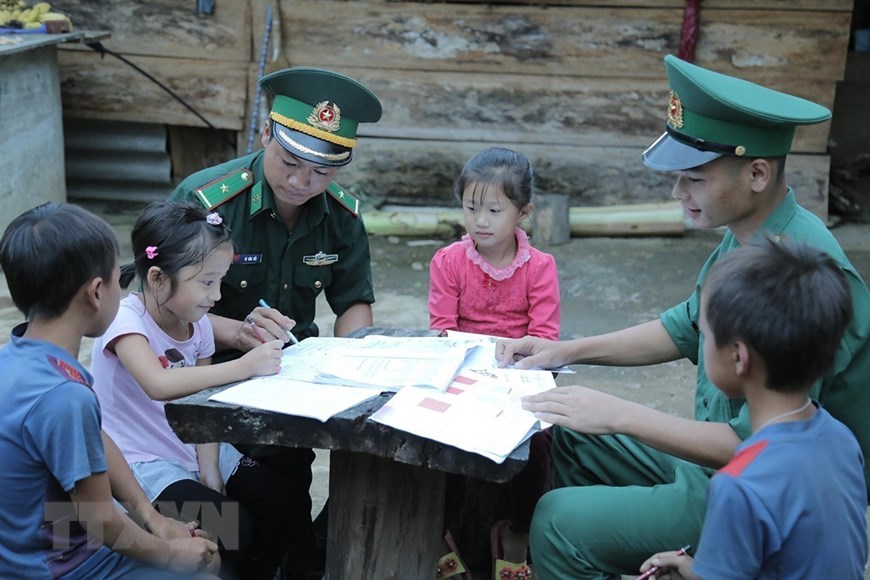 Ngày Nhà giáo Việt Nam: Ngày hội tri ân sự nghiệp trồng người