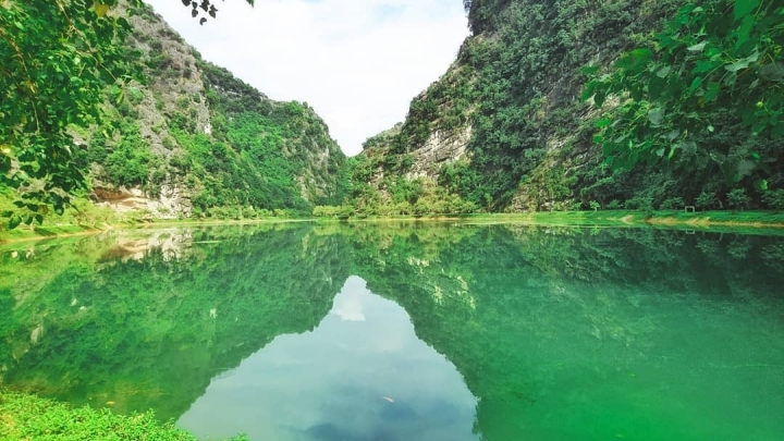Tuyệt tình cốc Ninh Bình - chốn bồng lai nơi hạ giới để ‘đưa nhau đi trốn’
