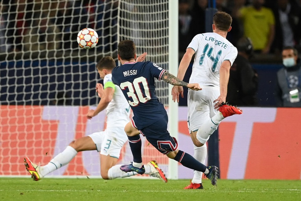 Man City vs PSG: Messi đi vào miền đất dữ