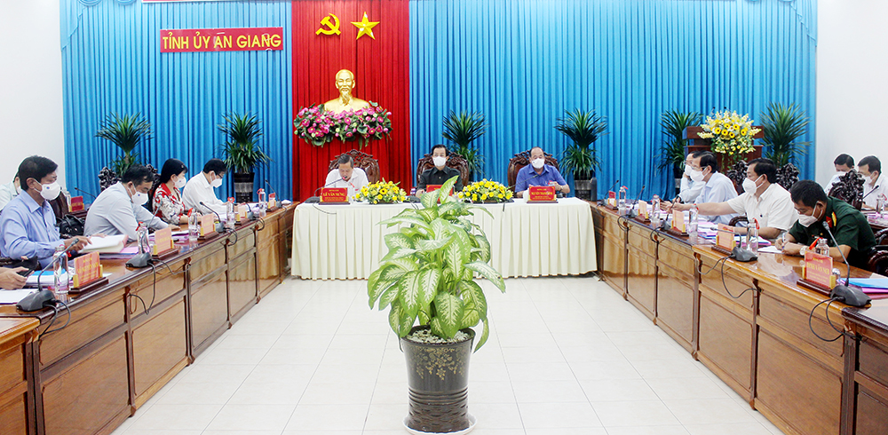 Ban Thường vụ Tỉnh ủy An Giang cho ý kiến một số nội dung trình hội nghị Ban Chấp hành Đảng bộ tỉnh