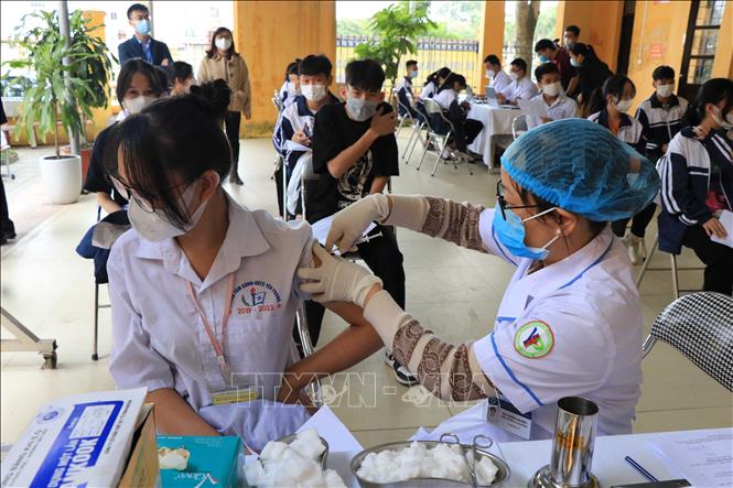 Hướng đến mục tiêu sớm bao phủ vaccine phòng COVID-19