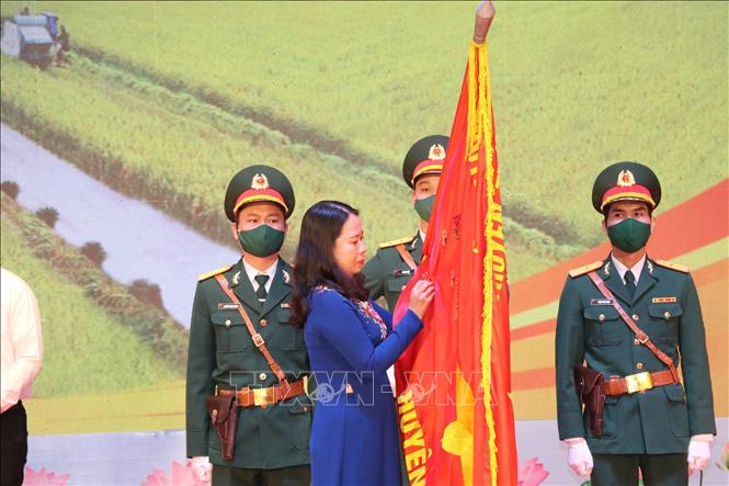 Phó Chủ tịch nước Võ Thị Ánh Xuân dự lễ công bố huyện Yên Mô đạt chuẩn nông thôn mới