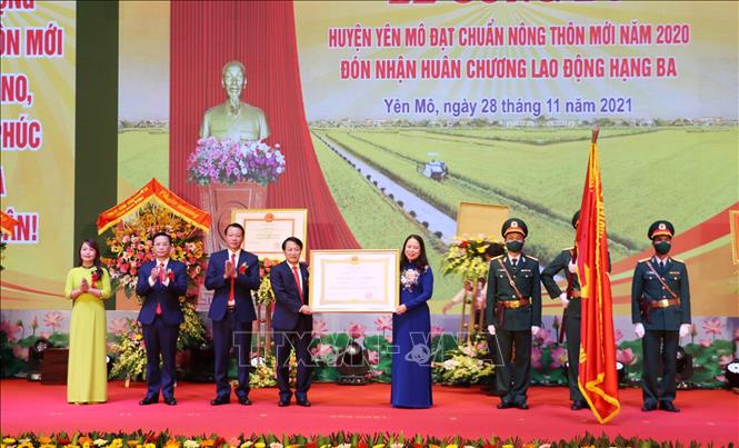Phó Chủ tịch nước Võ Thị Ánh Xuân dự lễ công bố huyện Yên Mô đạt chuẩn nông thôn mới