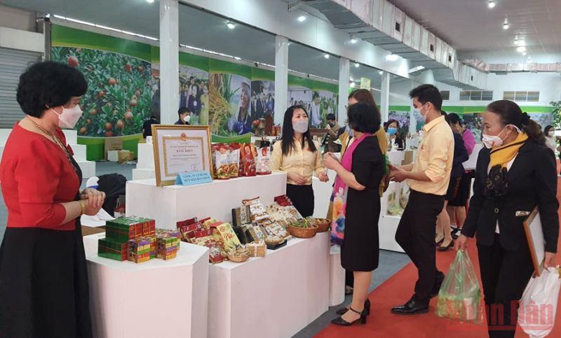 Hà Nội công nhận 424 sản phẩm OCOP cấp thành phố