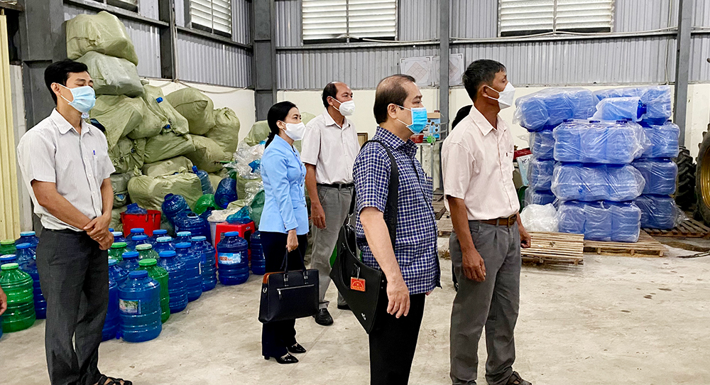 Đoàn đại biểu Quốc hội tỉnh An Giang khảo sát Hợp tác xã nông nghiệp An Bình