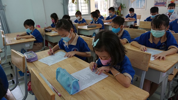TP Hồ Chí Minh thí điểm dạy học trực tiếp 2 tuần từ ngày 13-12