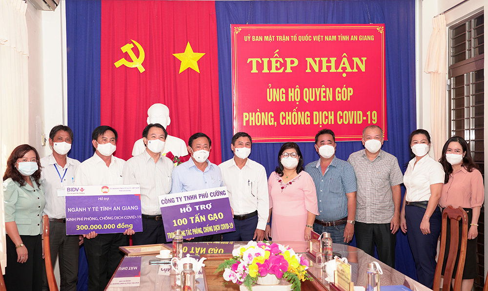 UBMTTQVN tỉnh An Giang tiếp nhận trên 80,7 tỷ đồng ủng hộ công tác phòng, chống dịch COVID– 19