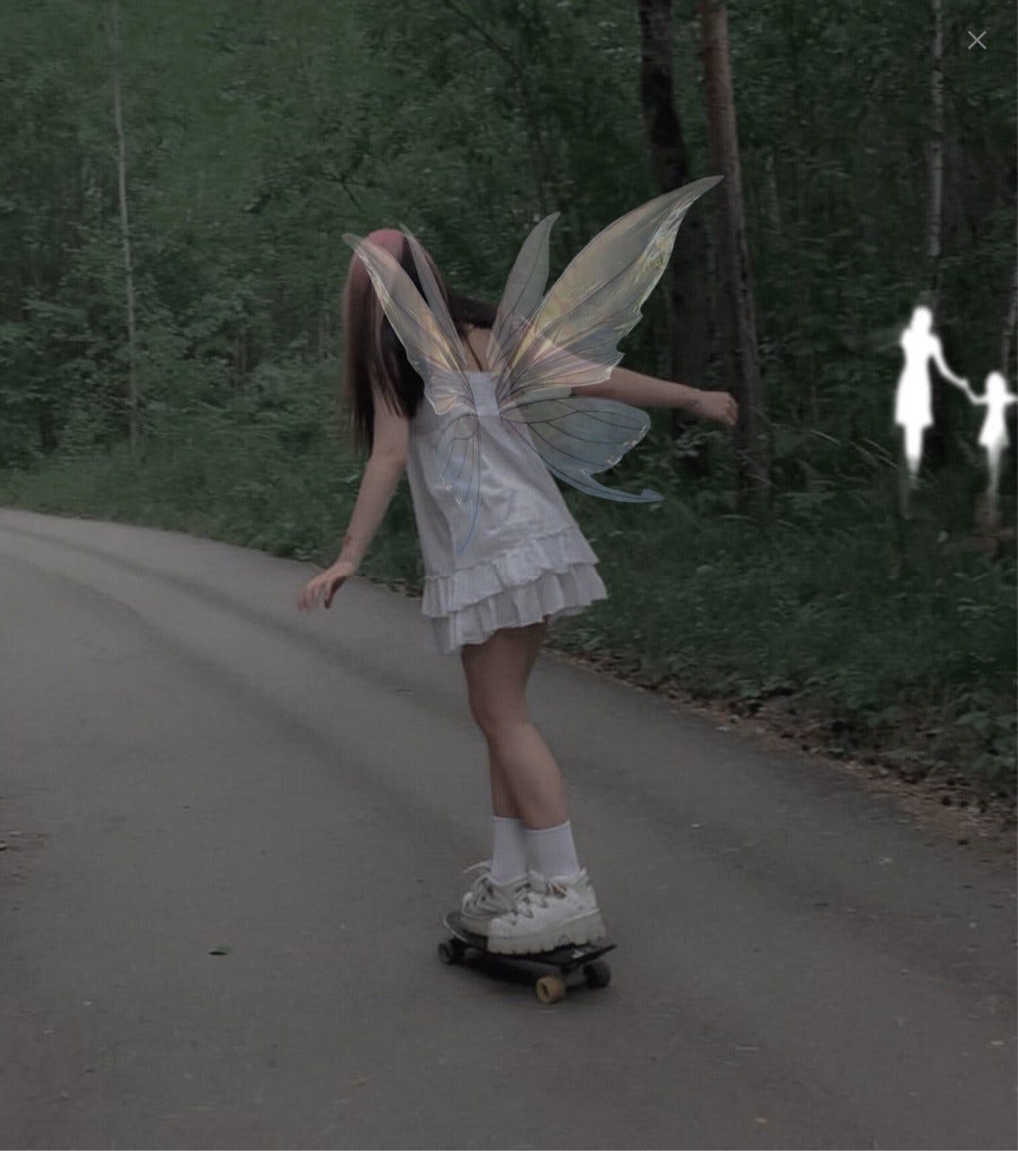 Xu hướng Fairycore grunge gây sốt mạng xã hội