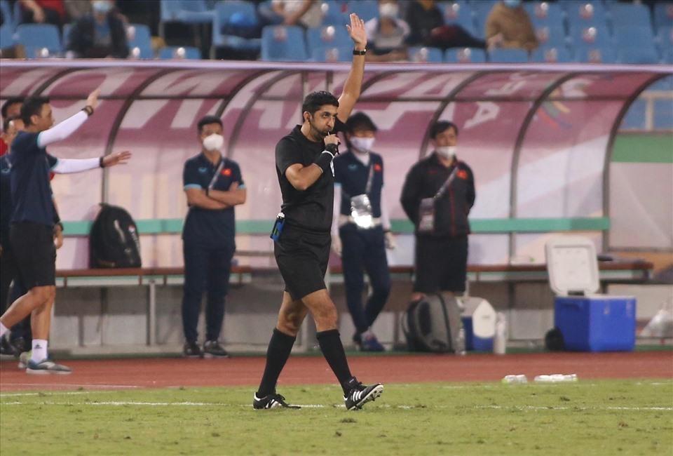 Tuyển Việt Nam: Thầy Park cẩn thận vì AFF Cup không có... VAR