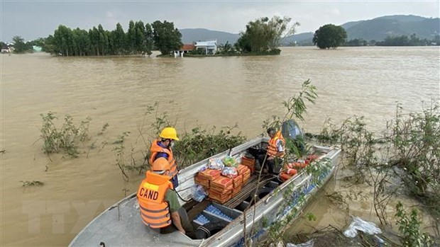 Cần tăng cường năng lực ứng phó với mưa lũ của các địa phương