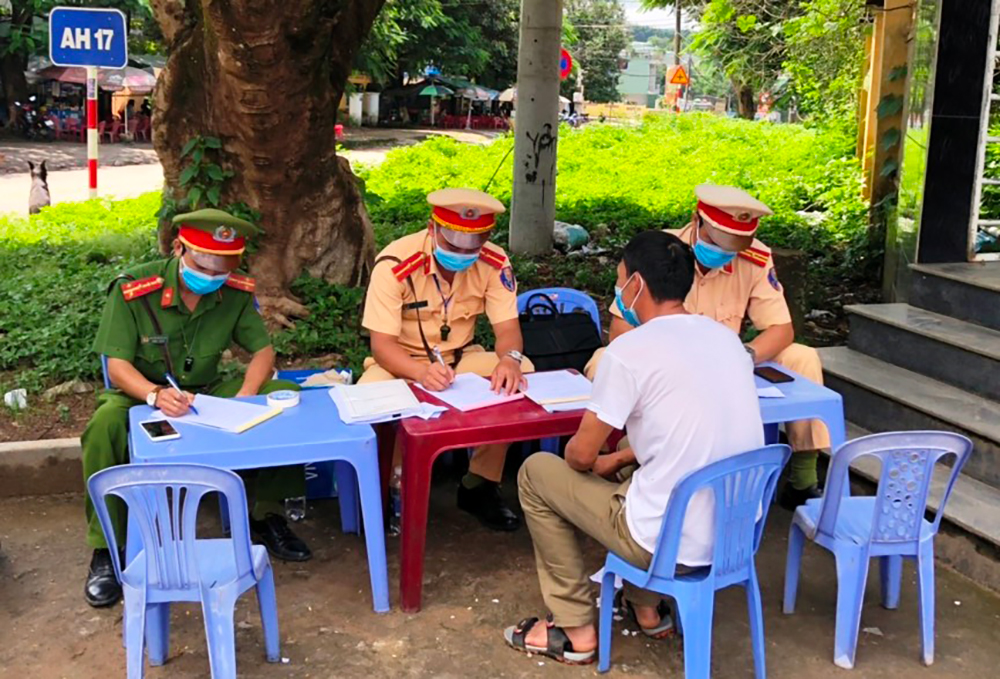 Tai nạn giao thông làm 2 người chết