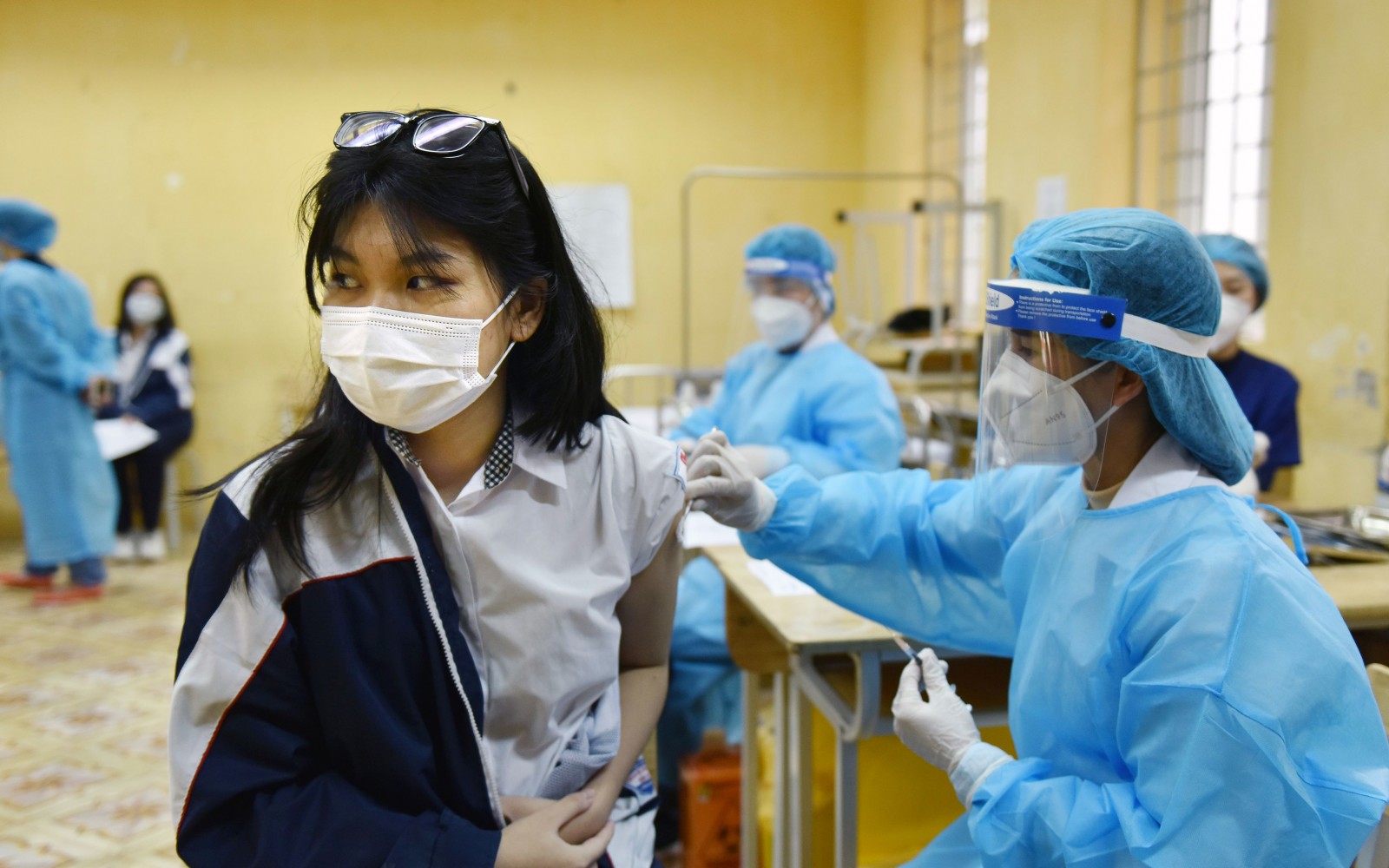 Bảo đảm an toàn khi tiêm vaccine phòng COVID-19 cho trẻ em