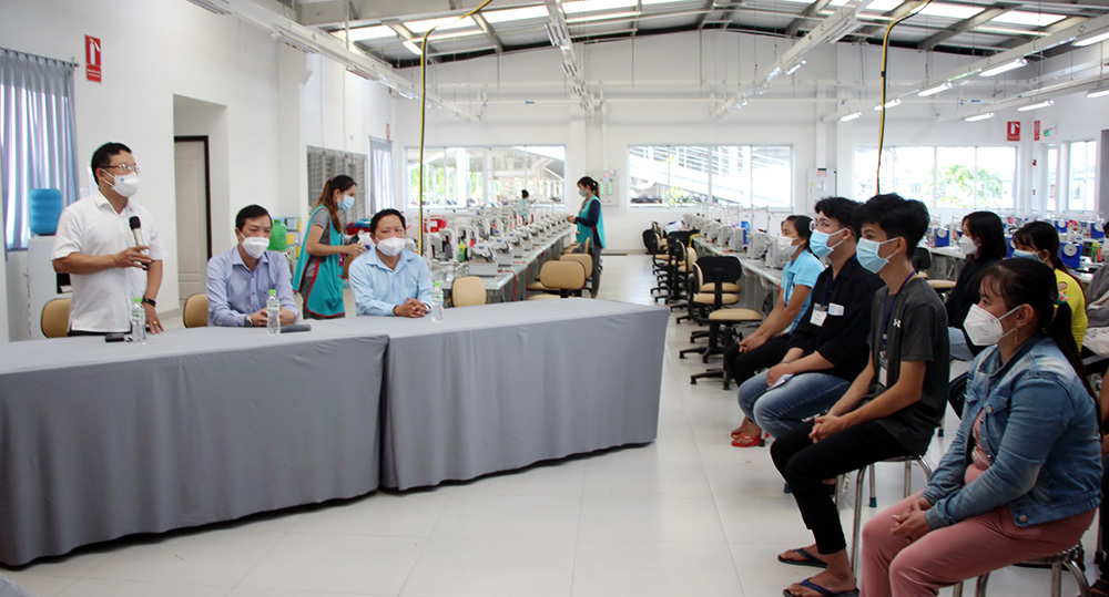 An Giang khai giảng 7 lớp may công nghiệp cho 195 học viên theo Nghị quyết 68/NQ-CP