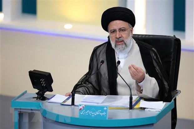 Chính phủ Iran theo đuổi thúc đẩy dỡ bỏ các lệnh trừng phạt