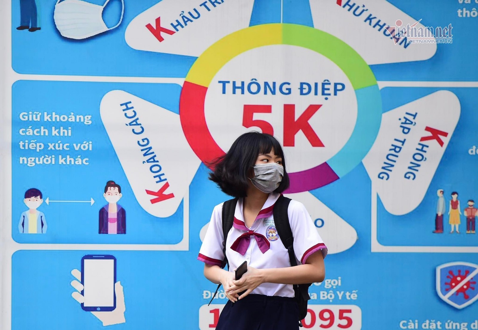 15 vạn học sinh lần đầu đến trường sau 7 tháng