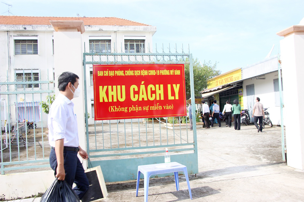 Sở Y tế An Giang chỉ đạo tiếp nhận và xử lý thông tin kết quả xét nghiệm test nhanh dương tính với SARS-CoV-2 từ người dân