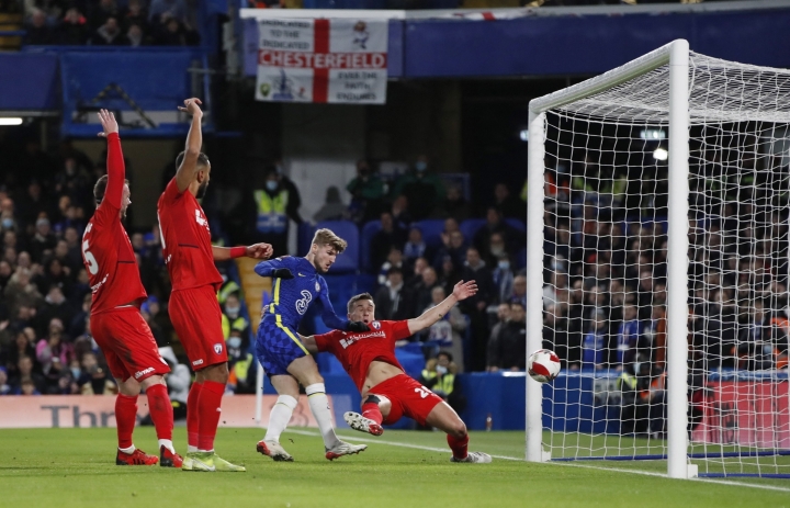 Vòng 3 FA Cup: Lukaku ghi bàn, Chelsea đè bẹp đội hạng dưới