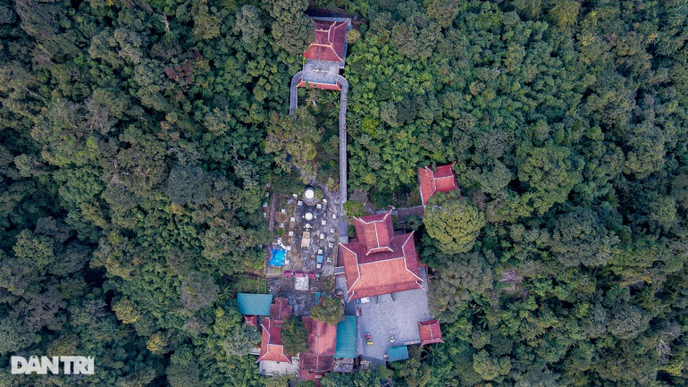 Thăm ngôi đền thiêng Bà Chúa Thượng Ngàn cách Hà Nội hơn 70km