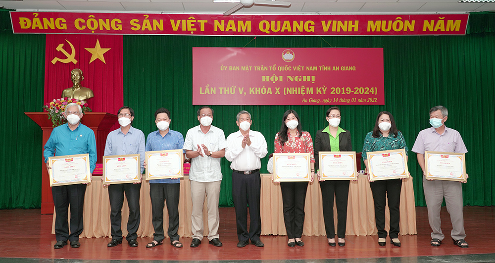 UBMTTQVN tỉnh An Giang tiếp tục đổi mới nội dung và phương thức hoạt động hướng về cơ sở
