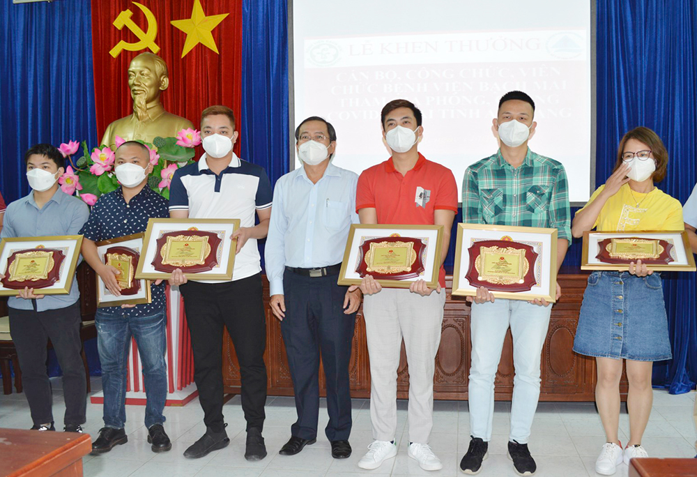 Bệnh viện Bạch Mai (Hà Nội) và UBND tỉnh An Giang ký kết hợp tác hỗ trợ y tế toàn diện