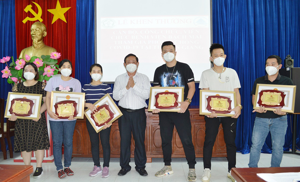 Bệnh viện Bạch Mai (Hà Nội) và UBND tỉnh An Giang ký kết hợp tác hỗ trợ y tế toàn diện
