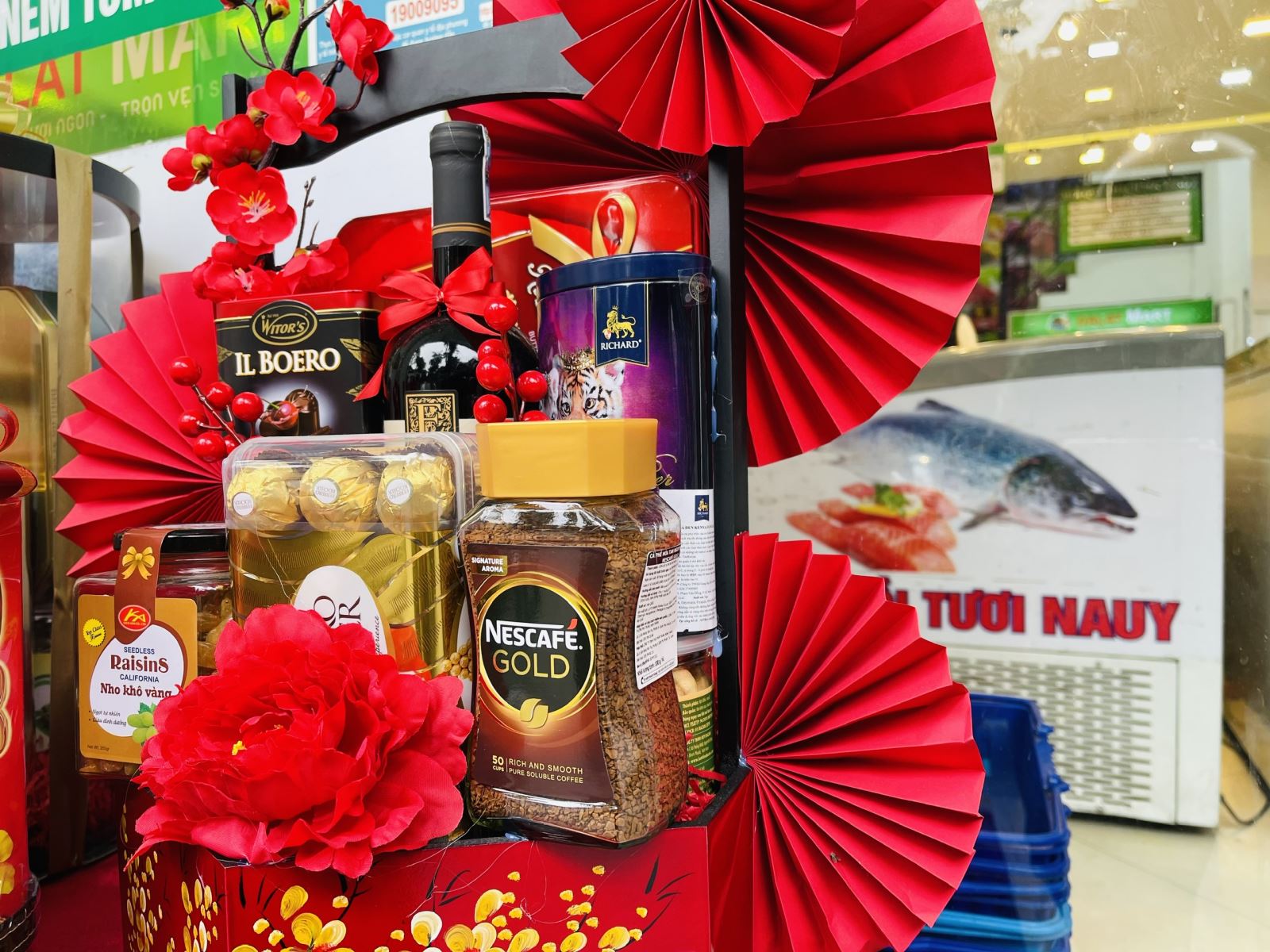 Đa dạng giỏ quà Tết Nguyên đán