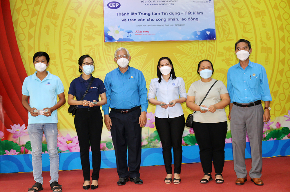 Ra mắt Tổ chức Tài chính vi mô CEP – Chi nhánh Long Xuyên
