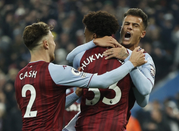 Coutinho chói sáng, Aston Villa cầm hòa Man Utd