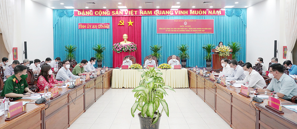 Tiếp tục đổi mới, thực hiện sáng tạo công tác dân vận trong tình hình mới