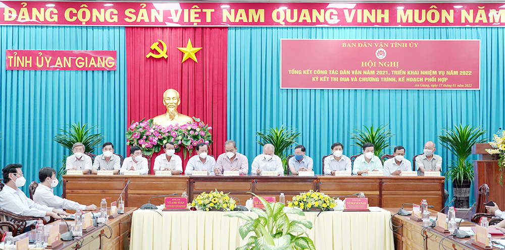 Tiếp tục đổi mới, thực hiện sáng tạo công tác dân vận trong tình hình mới