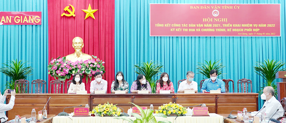 Tiếp tục đổi mới, thực hiện sáng tạo công tác dân vận trong tình hình mới