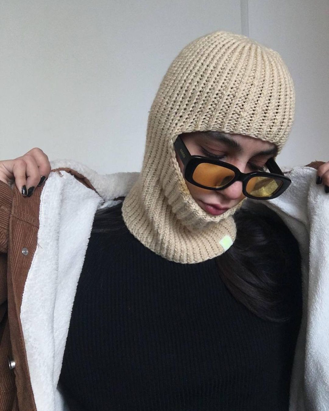 Kết hợp khăn balaclava với trang phục như thế nào cho phong cách?