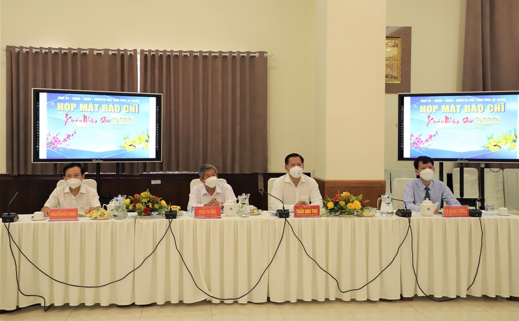 Báo chí đồng hành với sự phát triển của An Giang