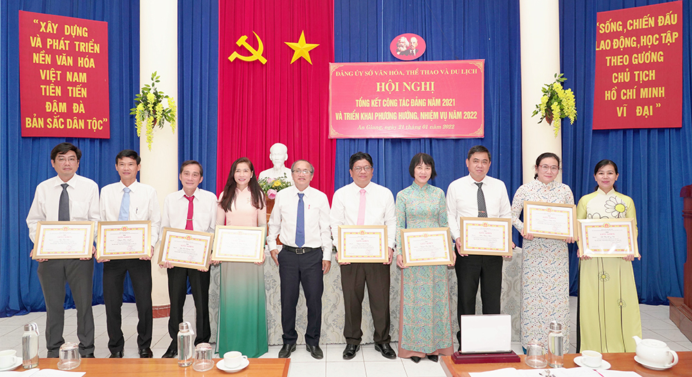 Đảng ủy Sở Văn hóa, Thể thao và Du lịch tỉnh An Giang tổng kết công tác Đảng năm 2021