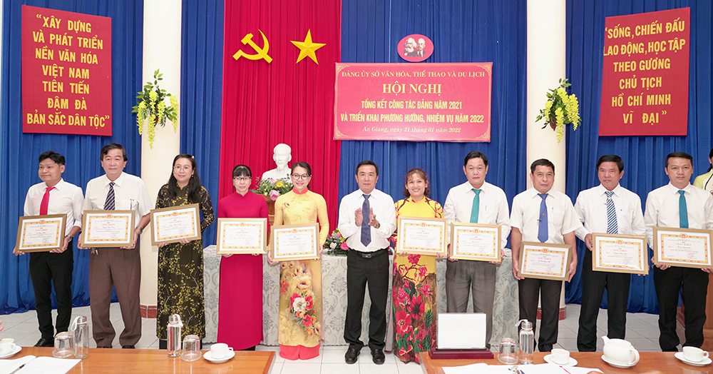 Đảng ủy Sở Văn hóa, Thể thao và Du lịch tỉnh An Giang tổng kết công tác Đảng năm 2021