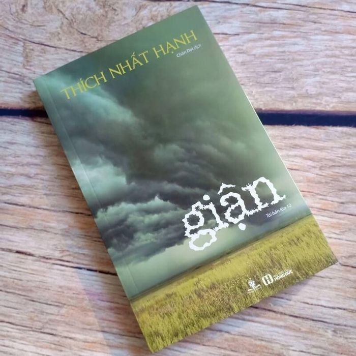 Hạnh phúc, an yên khi đọc sách của Thiền sư Thích Nhất Hạnh