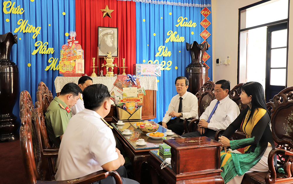 Bí thư Tỉnh ủy An Giang Lê Hồng Quang chúc Tết lực lượng vũ trang tỉnh