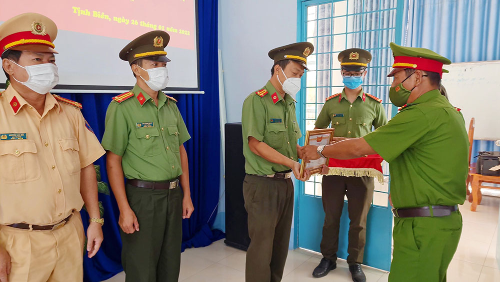 Công an huyện Tịnh Biên phấn đấu thực hiện hiệu quả công tác đảm bảo an ninh, trật tự