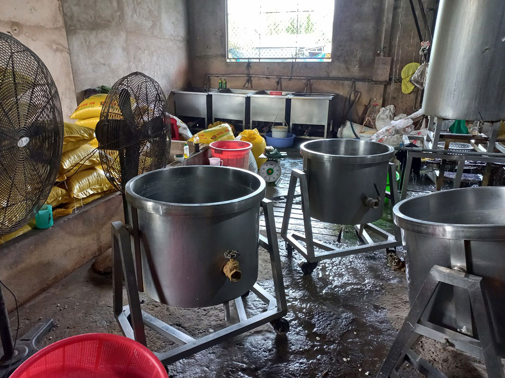 Phát hiện hơn 6,5 tấn chả đòn chay sử dụng hàn the