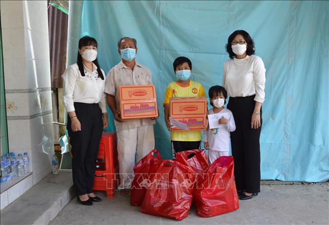 Đồng Tháp: Chăm lo, hỗ trợ trẻ em mồ côi do dịch COVID-19