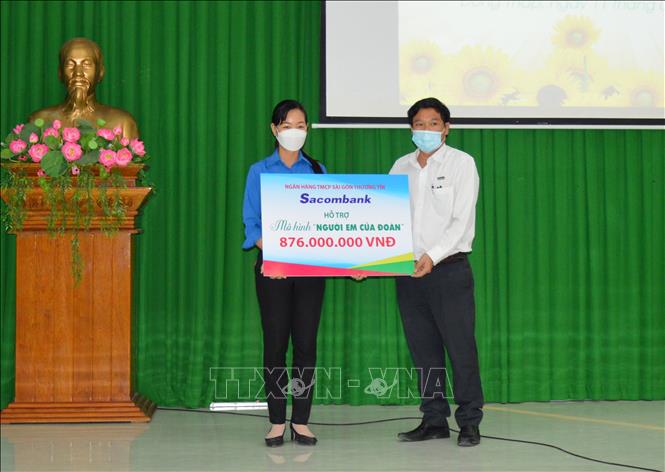 Đồng Tháp: Chăm lo, hỗ trợ trẻ em mồ côi do dịch COVID-19