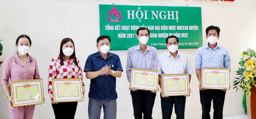 Ban Đại diện Hội đồng Quản trị Ngân hàng Chính sách xã hội huyện Châu Thành triển khai nhiệm vụ năm 2022