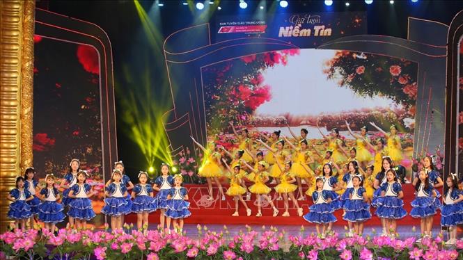 Chương trình nghệ thuật đặc biệt 'Giữ trọn niềm tin'