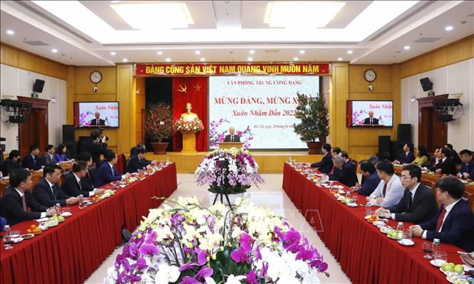 Tổng Bí thư Nguyễn Phú Trọng gặp mặt, chúc Tết tại Văn phòng Trung ương Đảng