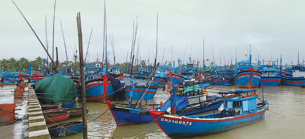 Góp chính mình làm cột mốc biển khơi