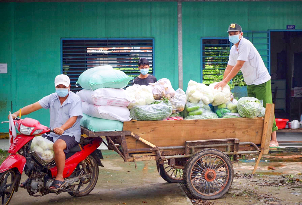 Nghĩa tình trong đại dịch COVID-19